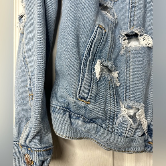 Women’s Jean Jacket / Forever21 - Picture 7 of 10